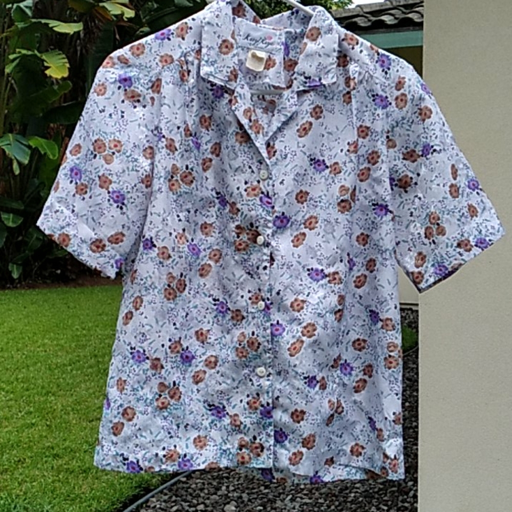 Vintage Short Sleeve Blouse Small